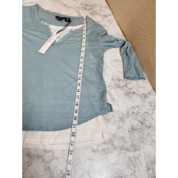 Nicole Miller Women's Light Blue White Layered 3/4 Sleeve V-Neck T-Shirt XS NWT - Picture 6 of 6